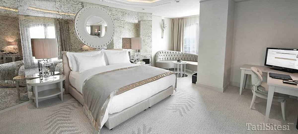 Wyndham Grand İstanbul Kalamış Marina Hotel